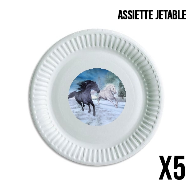 Assiette Cheval libre dans la neige